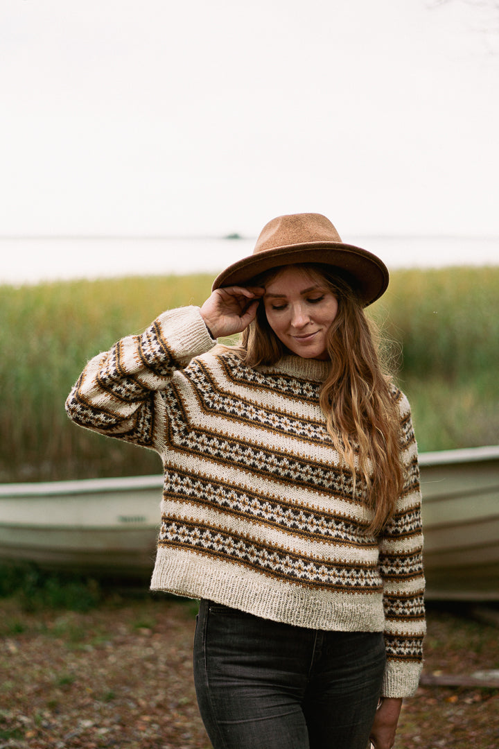 Islet Stripes Sweater – knitting pattern (PDF)