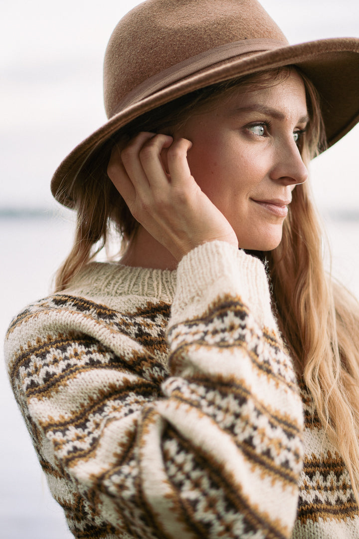 Islet Stripes Sweater – knitting pattern (PDF)