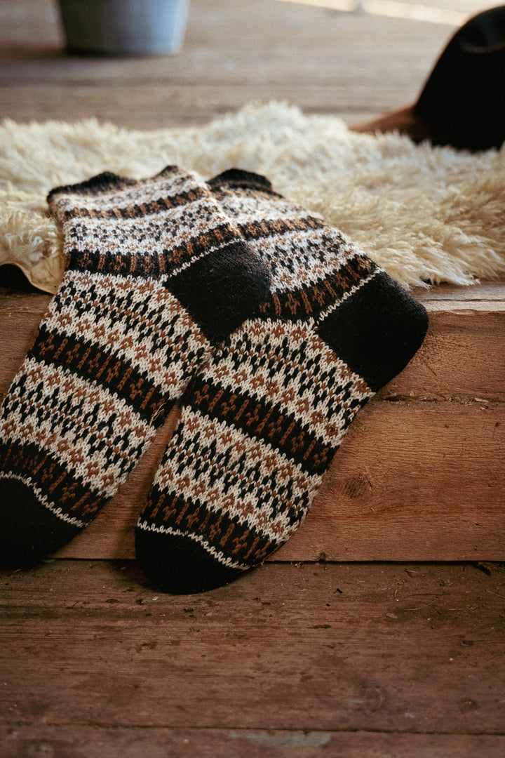 Rakka Socks – knitting pattern (PDF)