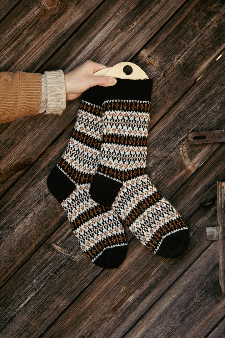 Rakka Socks – knitting pattern (PDF)