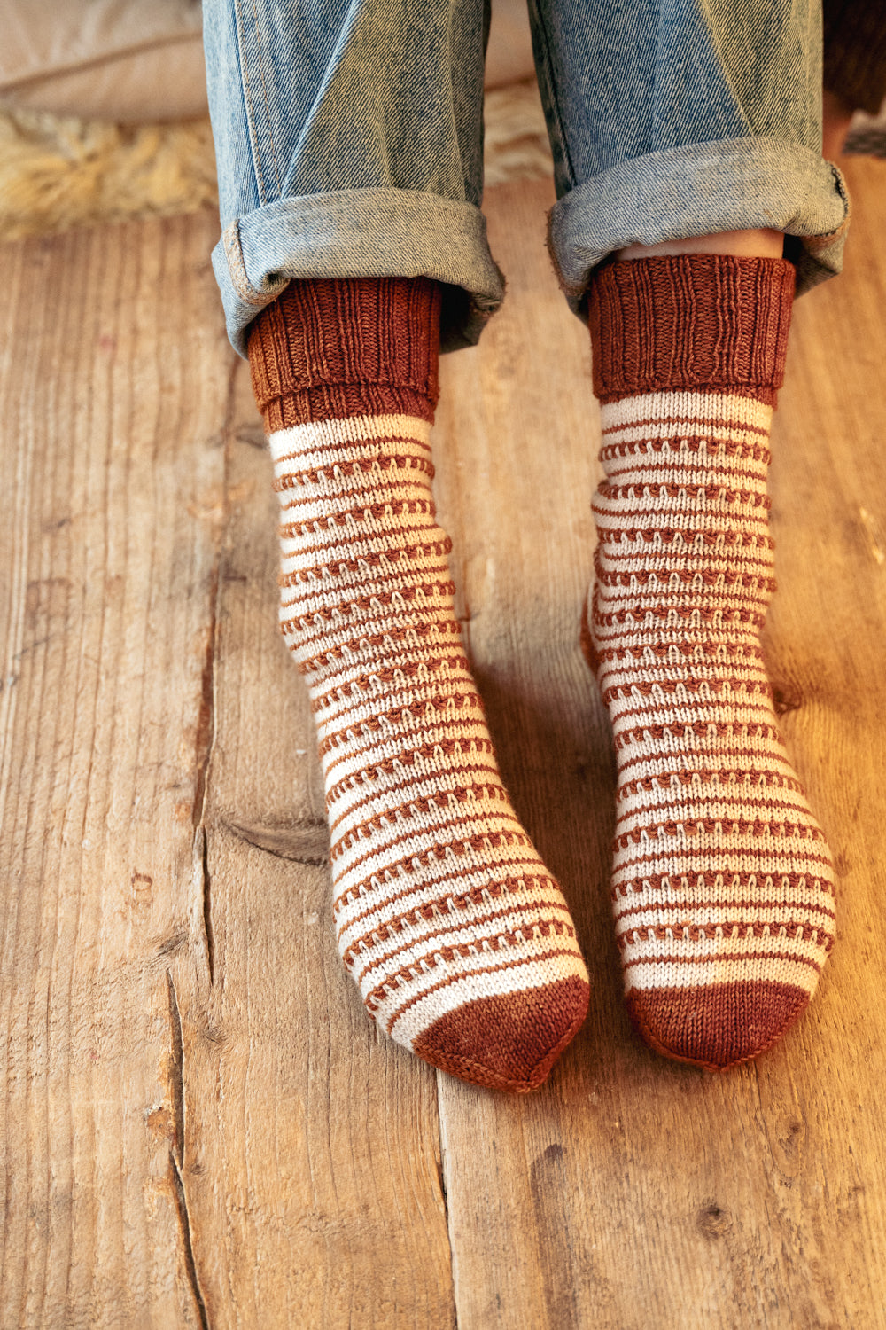 Tie Socks – knitting pattern (PDF)