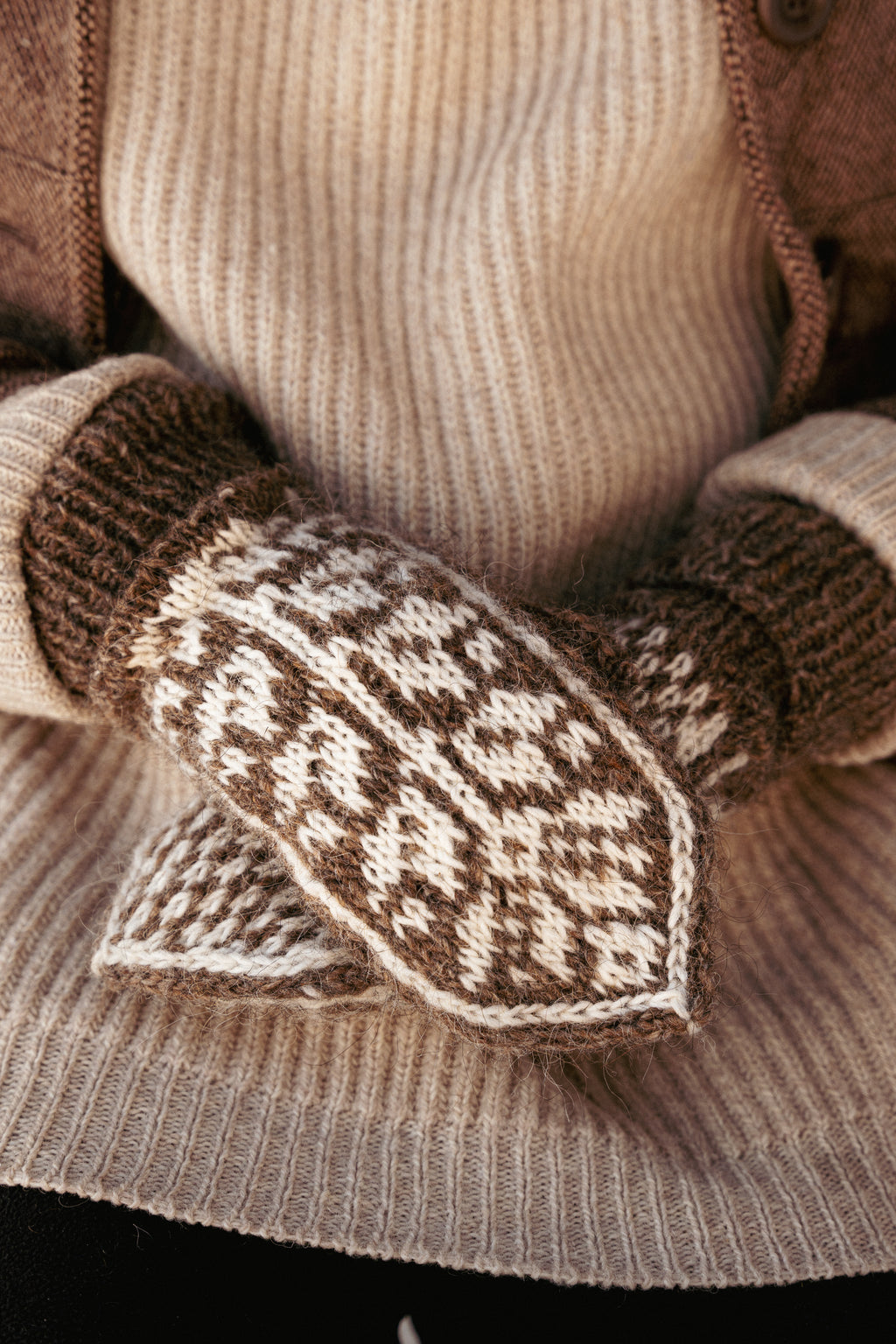 Leimu Mittens – knitting pattern (PDF)