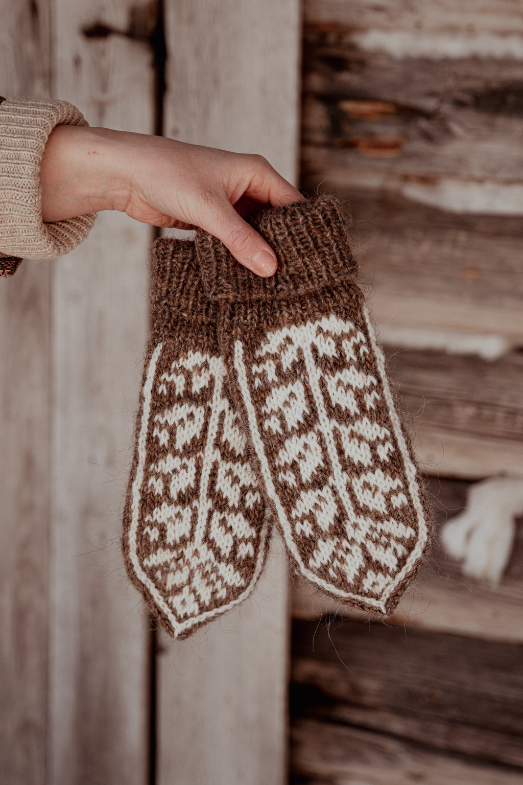 Leimu Mittens – knitting pattern (PDF)