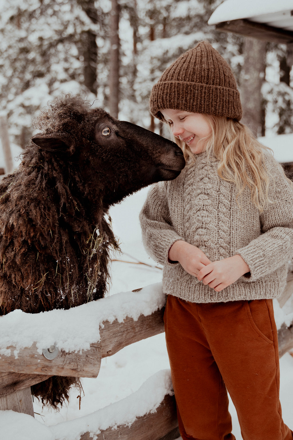 Huuru Sweater – knitting pattern (PDF)